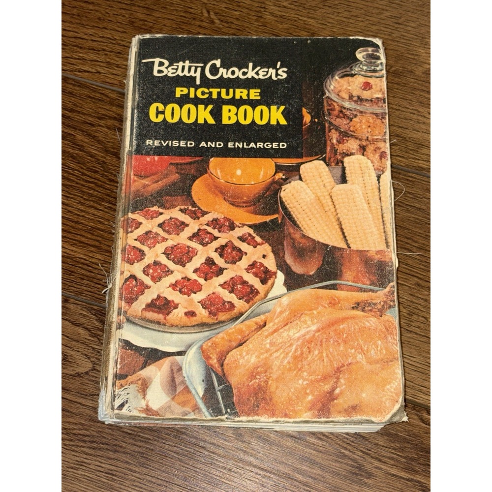 VINTAGE Betty Crocker Picture Cookbook Hardcover 1956 Classic Recipes USA Made